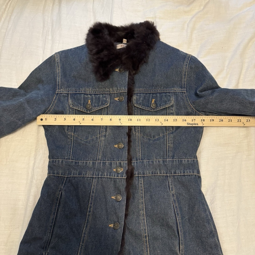 VTG Mojo Moda Women's Denim Coat Rabbit Fur Trim Distressed Med 90s Y2K Mob Wife - Picture 4 of 11